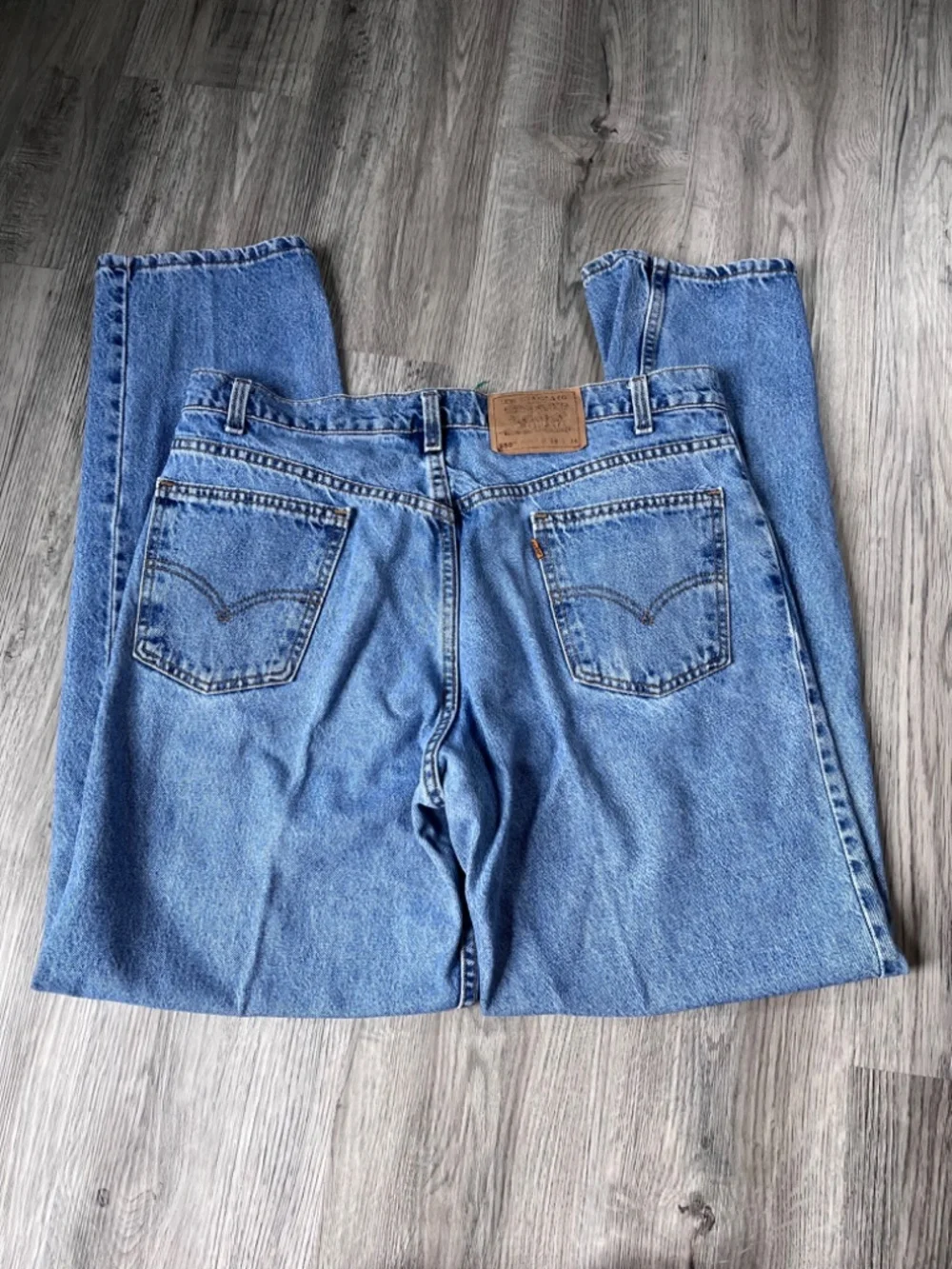 Vintage Levis 550 Jeans Mens 38x34 Orange Tab Made in USA Relaxed fit 90s